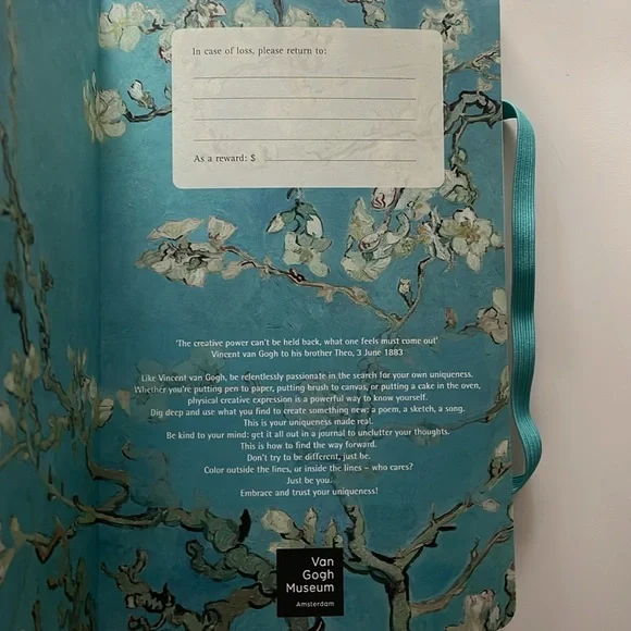 Moleskine, NWOT, Van Gogh Museum Limited Edition Sketchbook - Picture 4 of 4